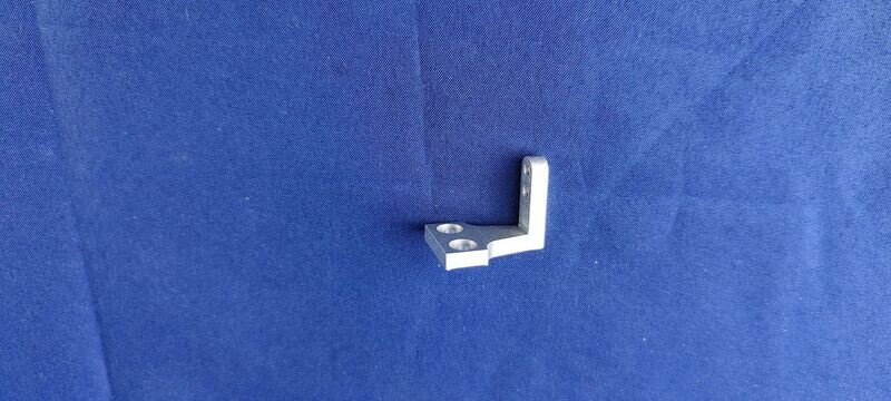 #2103-L; Blatthalterarm #2103-L; Blatthalterarm "lang" in Natur