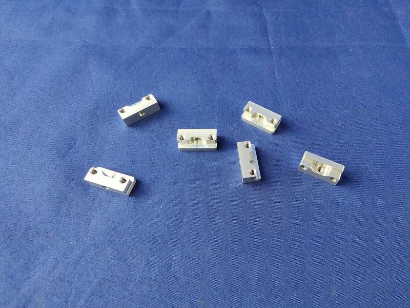 #8015-HCB-6; Auflageklotz (6 Stück) #8015-HCB-6; Auflageklotz (6 Stück)