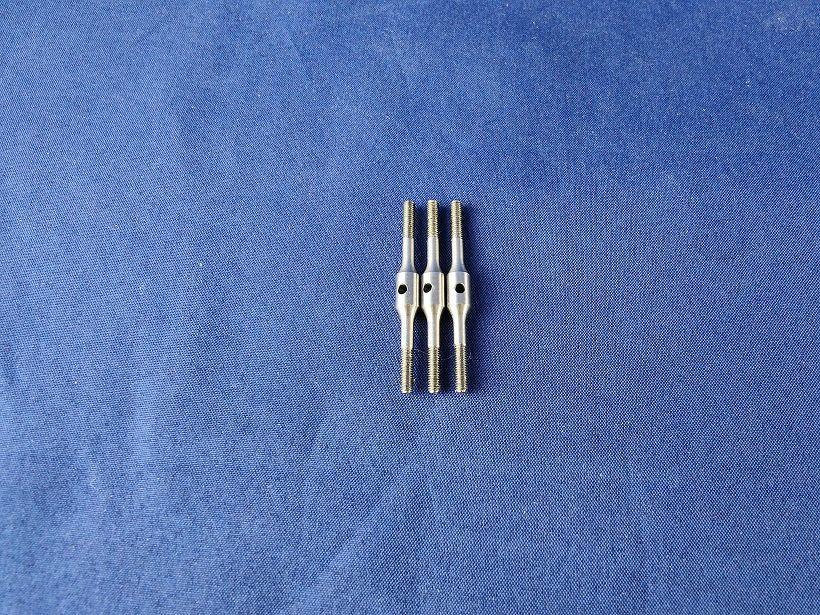 #X-9100-40-M2,5-3;  Gestänge 40mm M2,5 für 3-Blatt Rotorkopf (3 Stück)