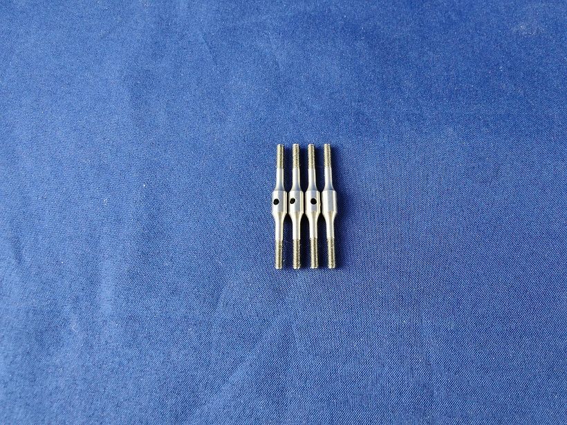 #X-9100-40-M2,5-4;  Gestänge 40mm M2,5 für 4-Blatt Rotorkopf (4 Stück)