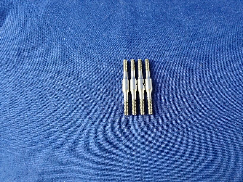 #X-9100-40-M3-4;  Gestänge 40mm M3 für 4-Blatt Rotorkopf (4 Stück)