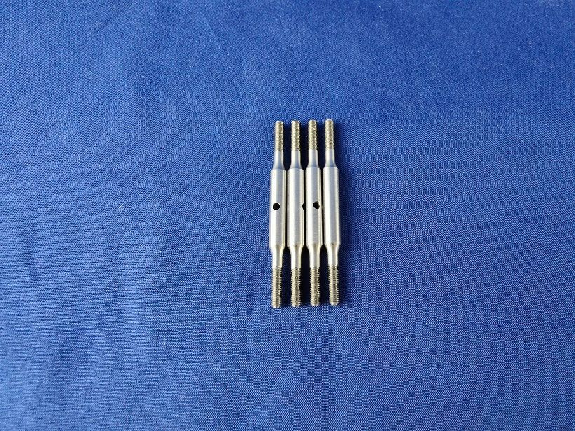 #X-9100-55-M3-4;  Gestänge 55mm M3 für 4-Blatt Rotorkopf (4 Stück)
