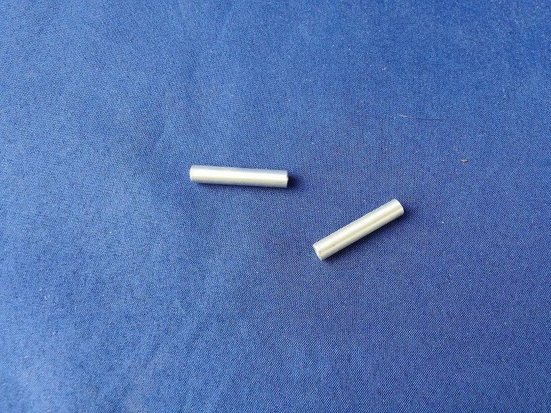 #1046-P-2; Abstandsbolzen (2 Stück) #1046-P-2; Abstandsbolzen (2 Stück)