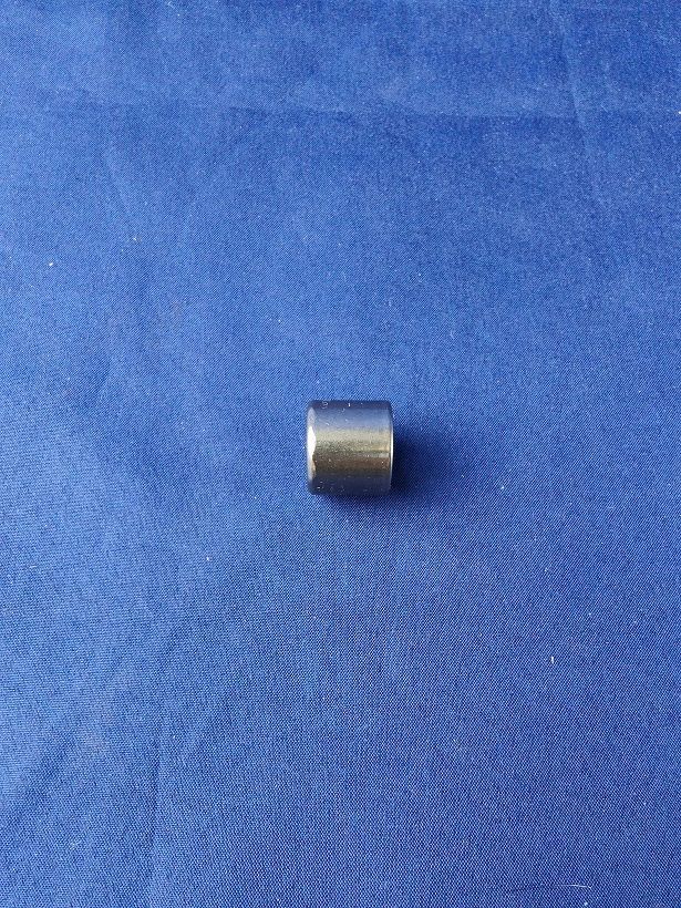 #0354-G12;   Hülsenfreilauf für ø12mm