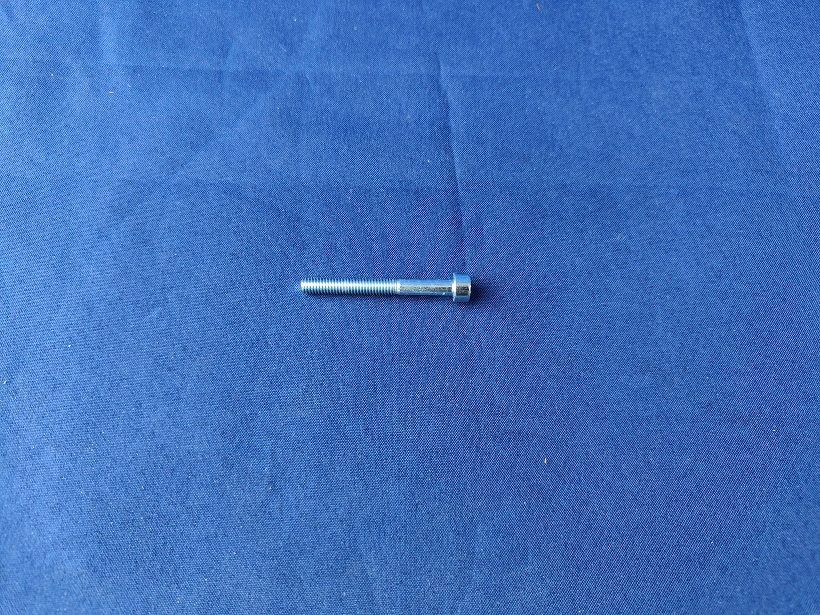 #M4-35-912-109-V-1;  ISK M4 x 35   DIN 912 10.9  (1 Stück)