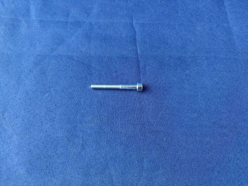 #M4-35-912-109-V-1; ISK M4 x 35 DIN 912 10.9 (1 Stück) #M4-35-912-109-V-1; ISK M4 x 35 DIN 912 10.9 (1 Stück)