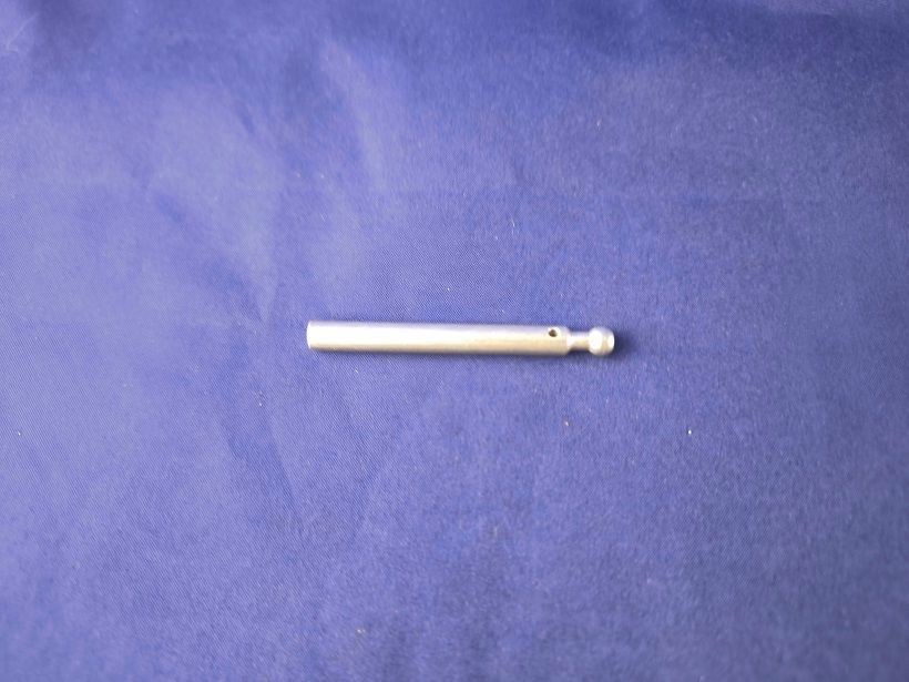 #0374;   Kabinenhaubenbefestigung lang