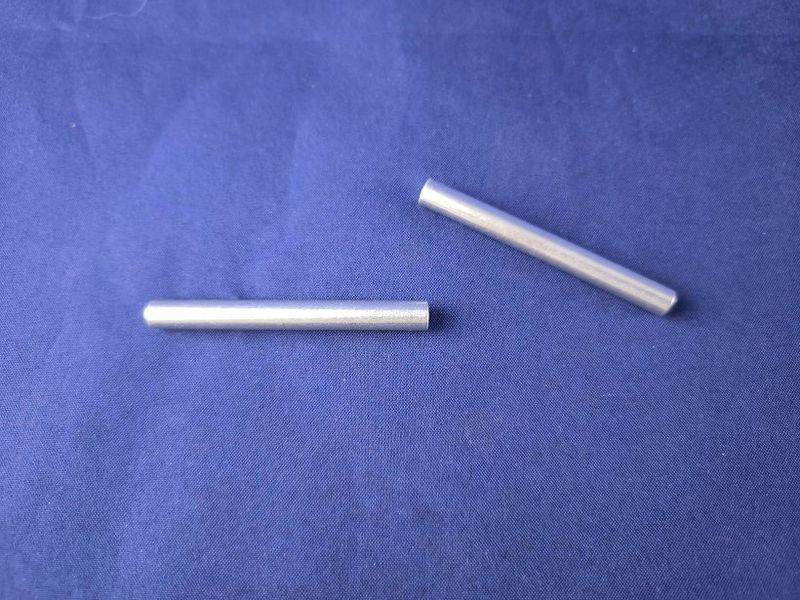 #2006-2; Bolzen ø 5,8 x 58 (2 Stück) #2006-2; Bolzen ø 5,8 x 58 (2 Stück)