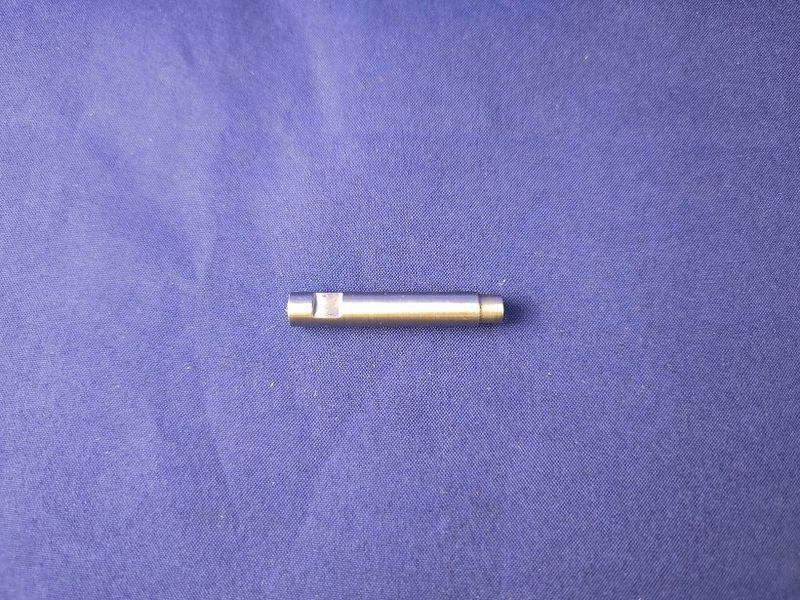 #5011-M; Blattlagerwelle kurz ø6mm für Mehrblattzentralstück #5011-M; Blattlagerwelle kurz ø6mm für Mehrblattzentralstück