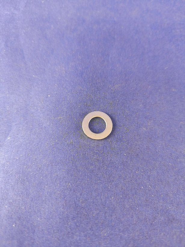 #0343-1-E;    Paßscheibe 8 x 14 x 1