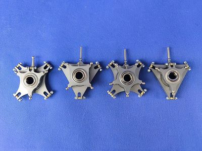 Taumelscheiben für Scale-Helikopter ø10mm u. ø12mm in Titanium