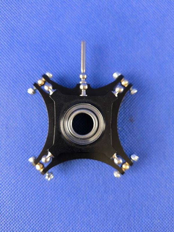 #7200-4-12-S; 4-Blatt Taumelscheibe 90° für ø12mm #7200-4-12-S; 4-Blatt Taumelscheibe 90° für ø12mm