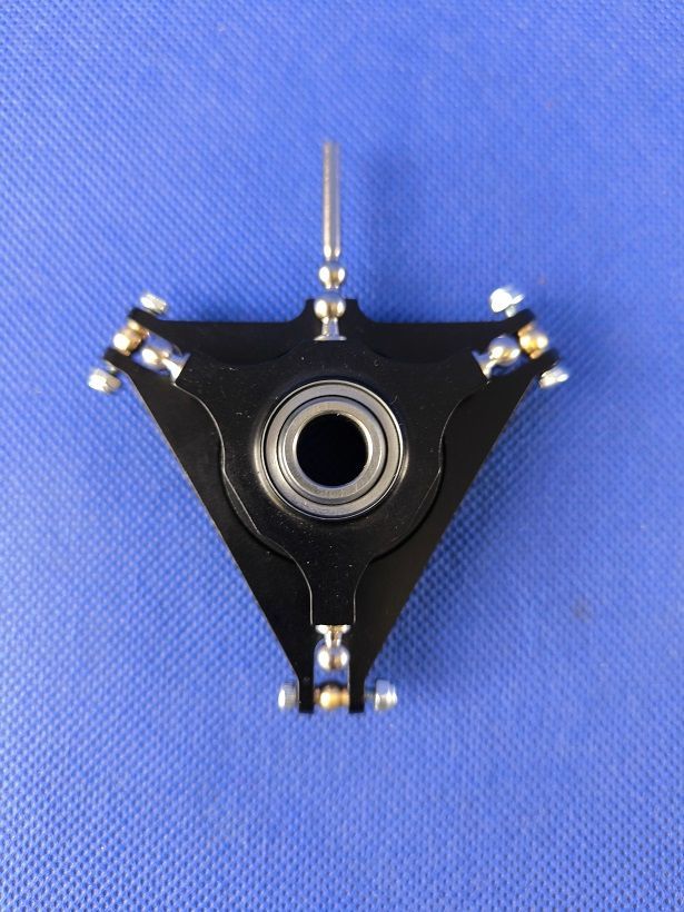 #7250-3-10-S;  3-Blatt Taumelscheibe 120°  für  ø10mm