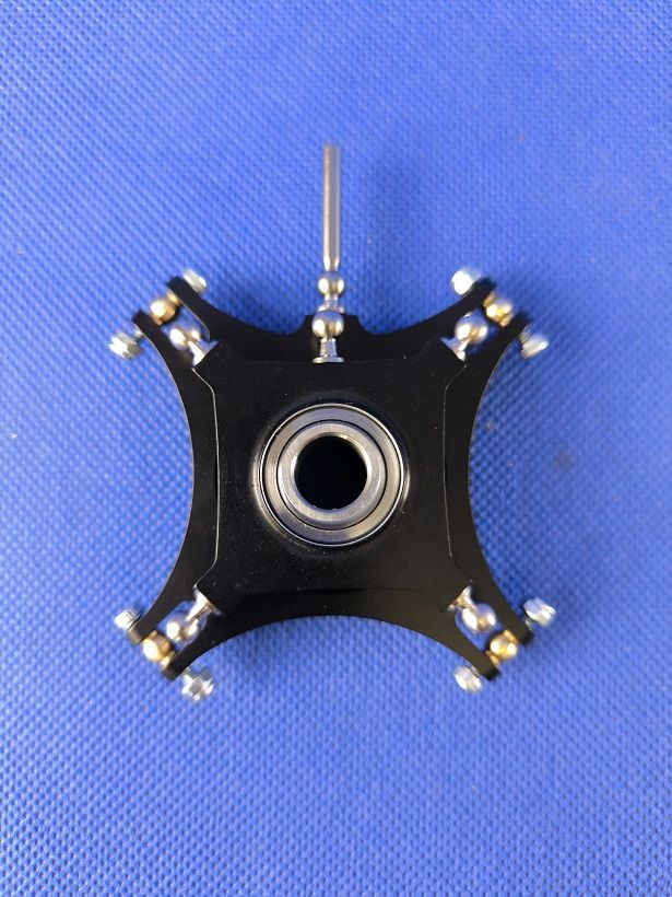 #7200-4-10-S;  5-Blatt Taumelscheibe 90°  für  ø10mm