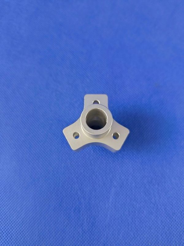 #1100-3-12; 3-Blatt Rotorkopfzentralstück für ø12mm "Rotorwelle" in Natur