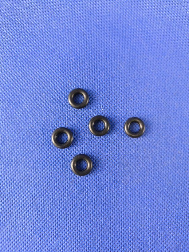 #OR-6-3-5;   O-Ring 6 x 3 "Dämpfung"  (5 Stück)