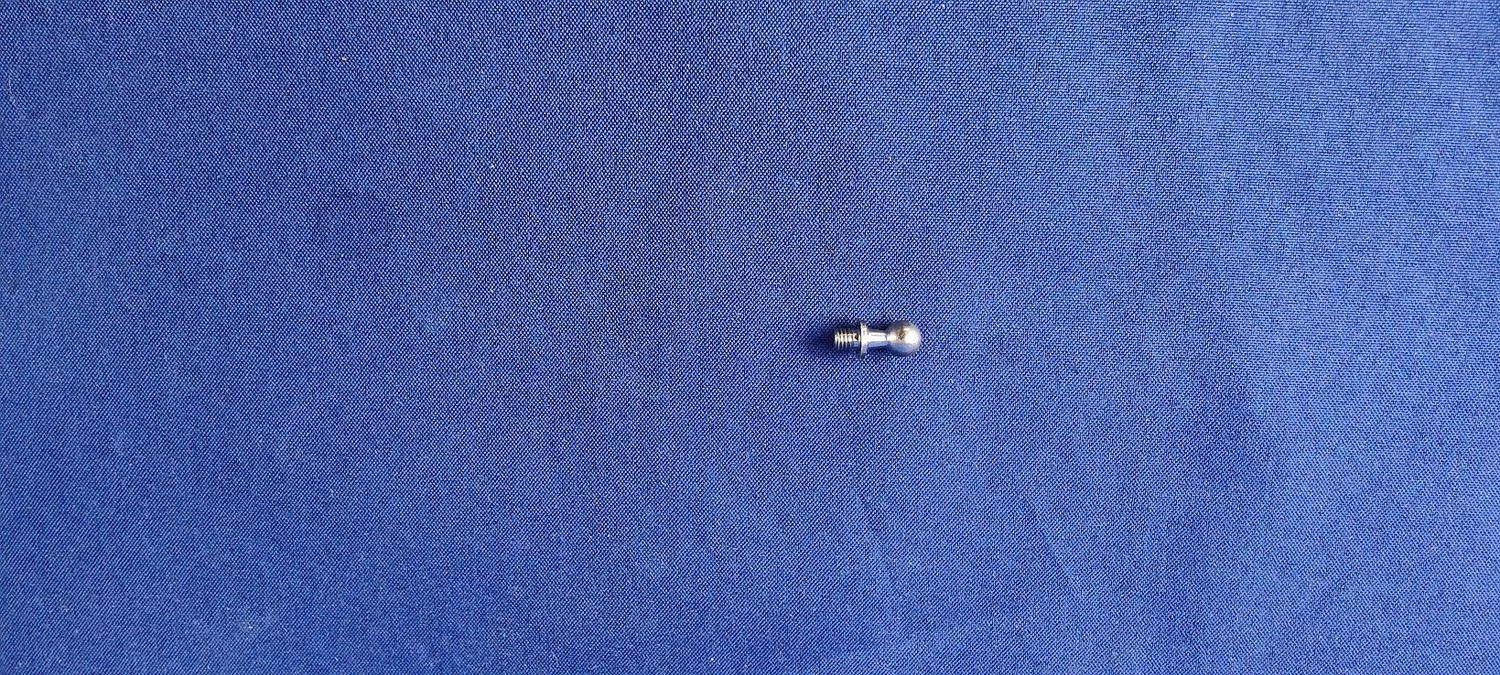 #1113-E; Kugelbolzen ø4,8 x 5,5mm;  M3 x 3mm
