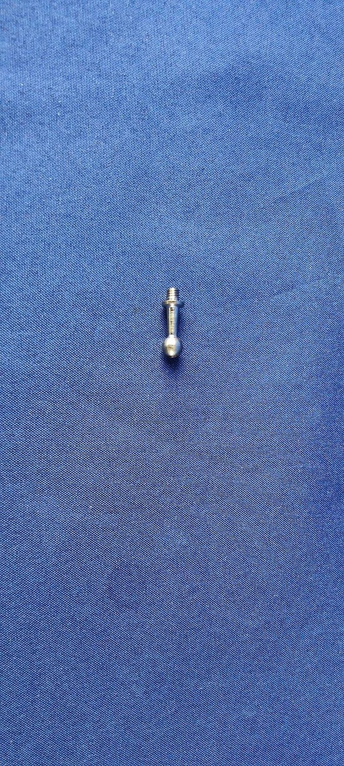 #1114-E; Kugelbolzen ø4,8 x 9,5mm;  M3 x 3mm