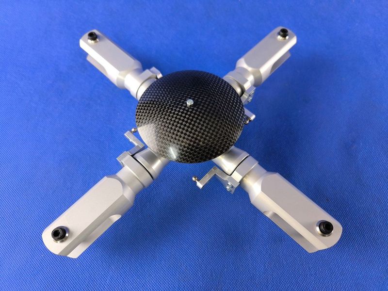 #L-3000-4-12; 4-Blatt Rotorkopf  1000 Serie  Version L  ø12mm in NATUR