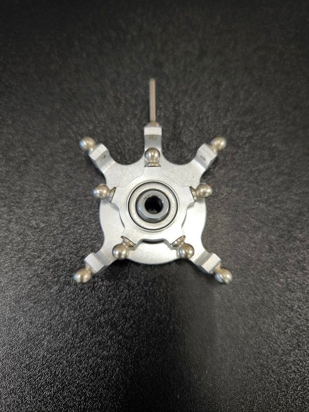 #6002-5-6; Taumelscheibe 5-Blatt; 90° (3-Punkt); für ø6mm Rotorwellen "DFC" in NATUR