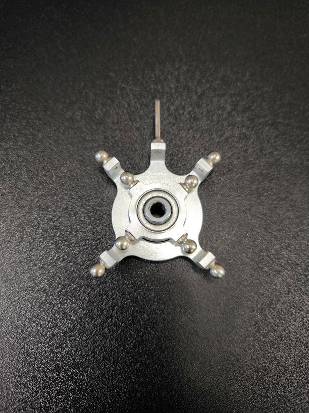 #6002-4-6; Taumelscheibe 4-Blatt; 90° (3-Punkt); für ø6mm Rotorwellen "DFC" in NATUR