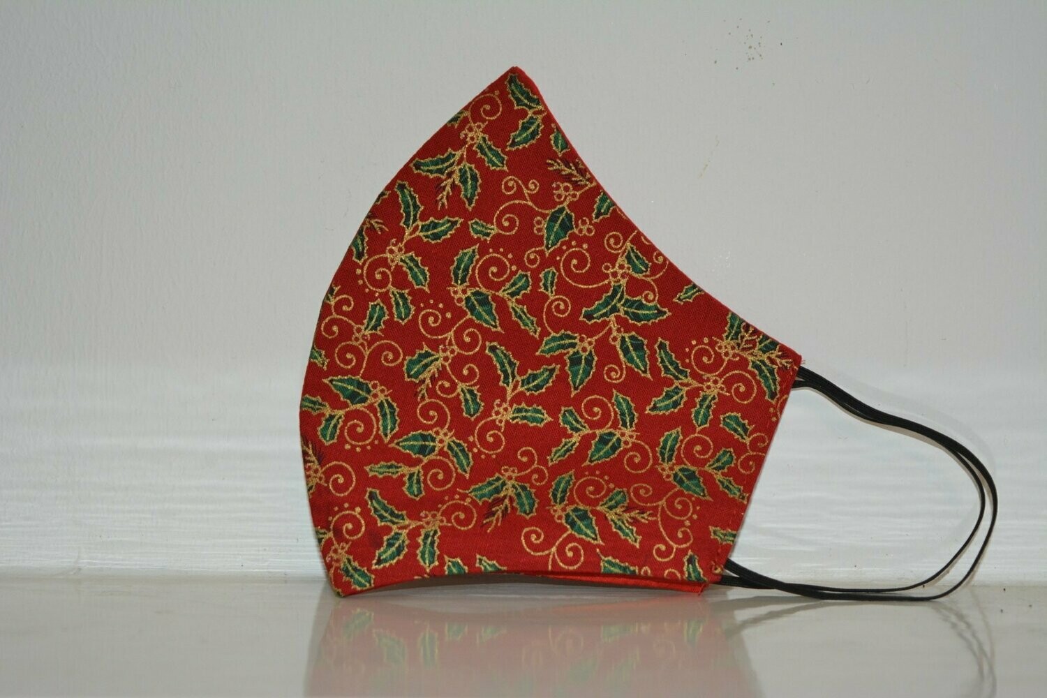 Face mask red with printed leaves
