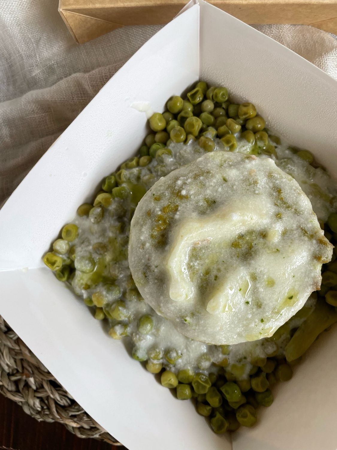 Flan ai funghi porcini, funghi spadellati e prezzemolo