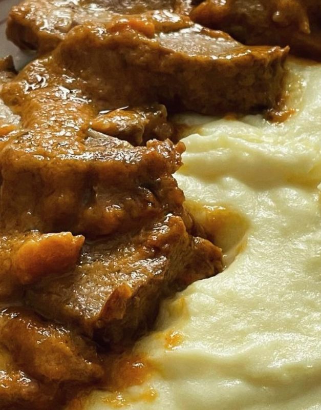 Arrosto di vitello con purea di patate