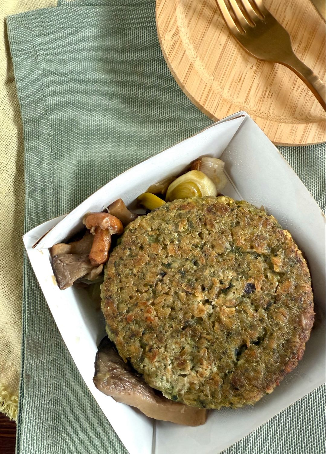 Burgerdi quinoa con verdure spadellate