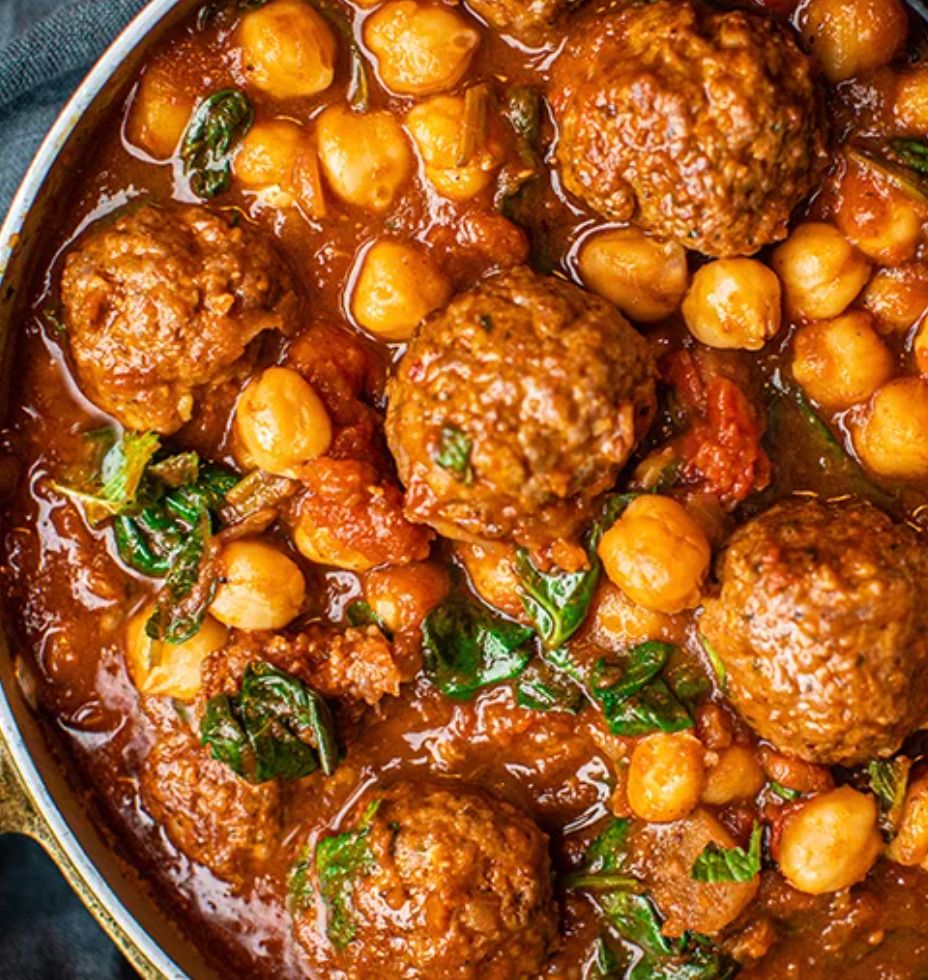 Falafel con ceci   e piselli in umido