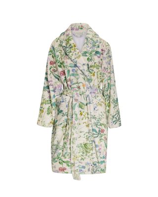 Essenza Jas Steff Augustine