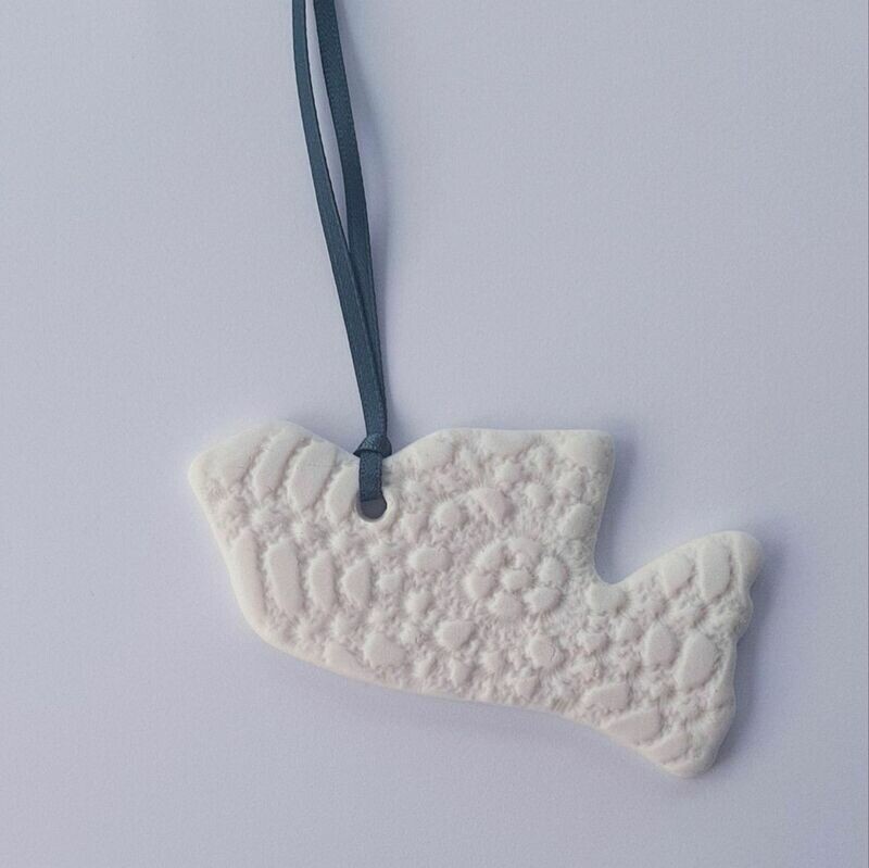 Porcelain Dove - Tree decoration