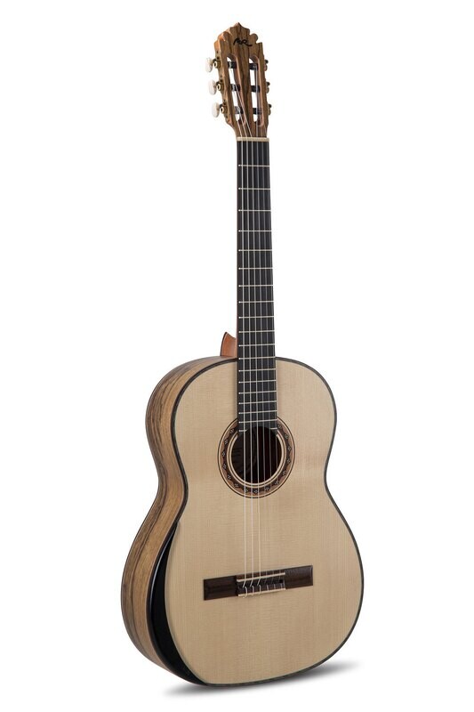 Manuel Rodriguez tesoro de guinea limba negra A non cutaway  avec Flycase