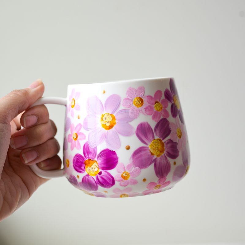 #18 Hand-Painted 16 oz White Mug - Purple Daisy