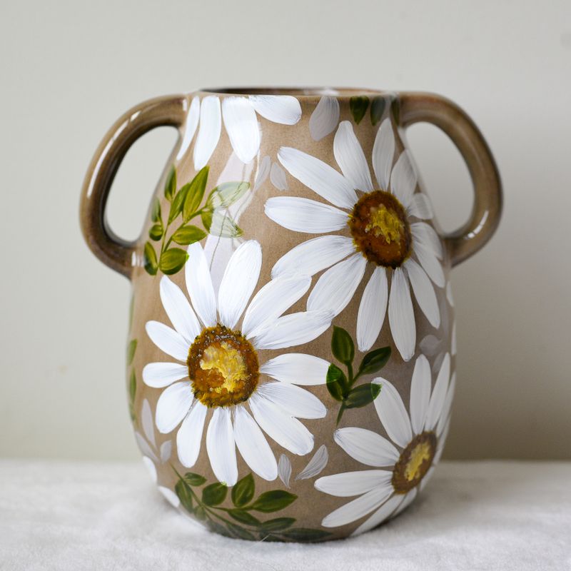 Tan Daisy - Hand Painted 7" Ceramic Vase Tan Daisy - Hand Painted 7" Ceramic Vase