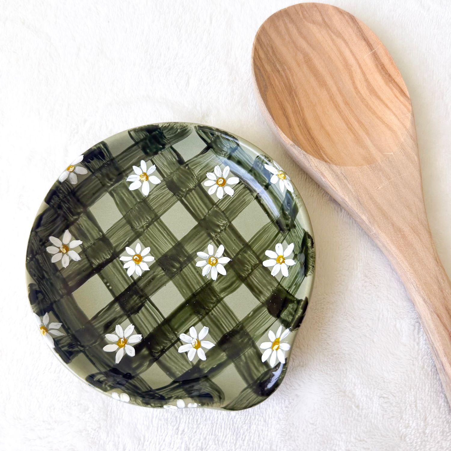 #4 Round Ceramic Spoon Rest - Green Gingham