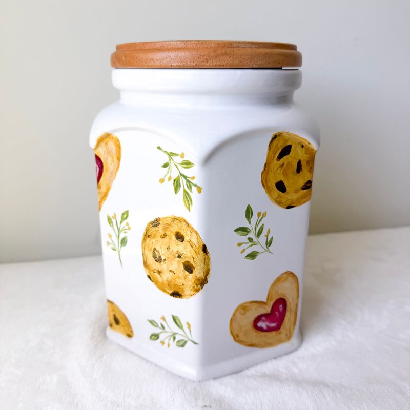 Large Ceramic Cookie Jar: One-of-a-Kind Thrift