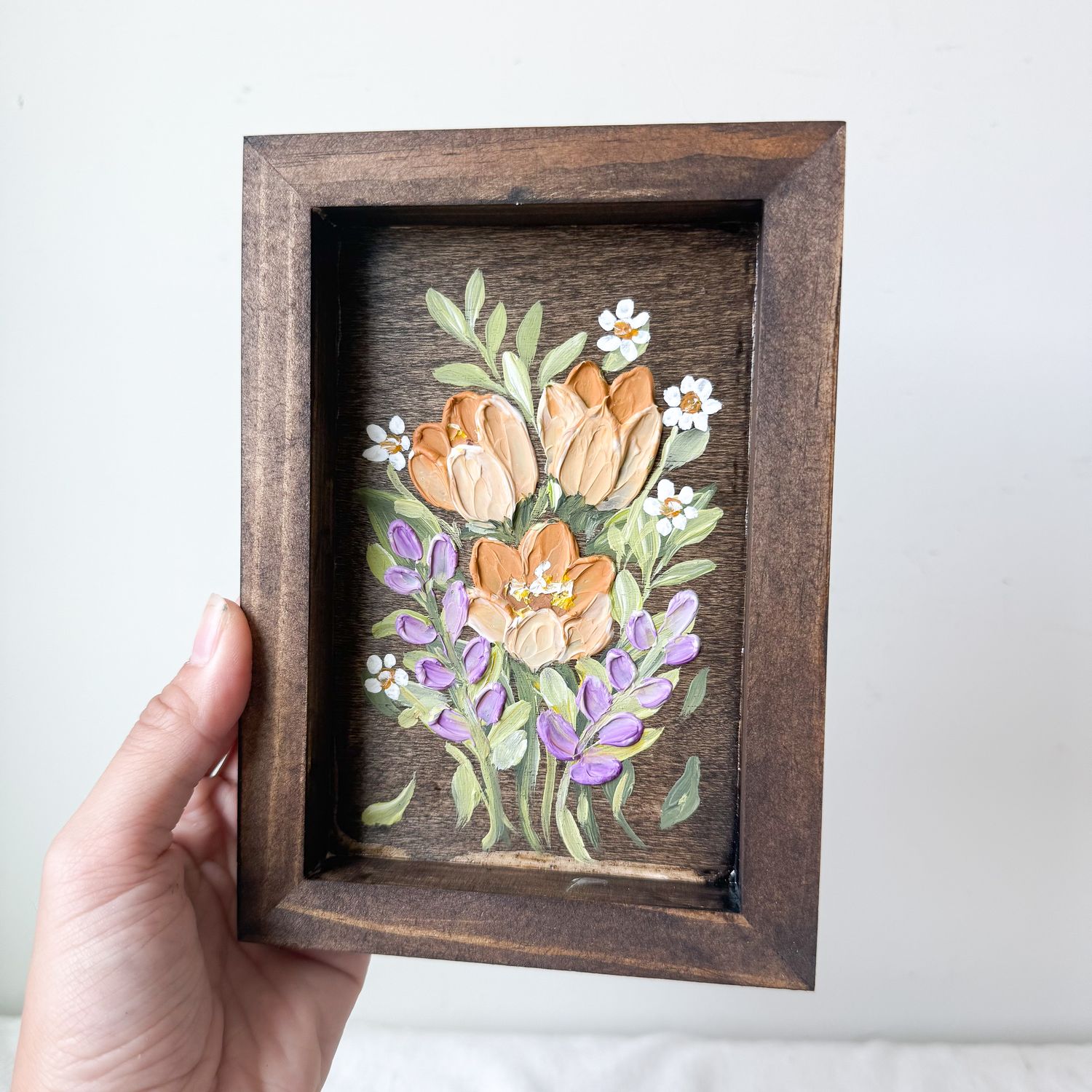 5.5" x 7.5" Textured Hanging Wood Sign *Thicker Frame* - Tulips