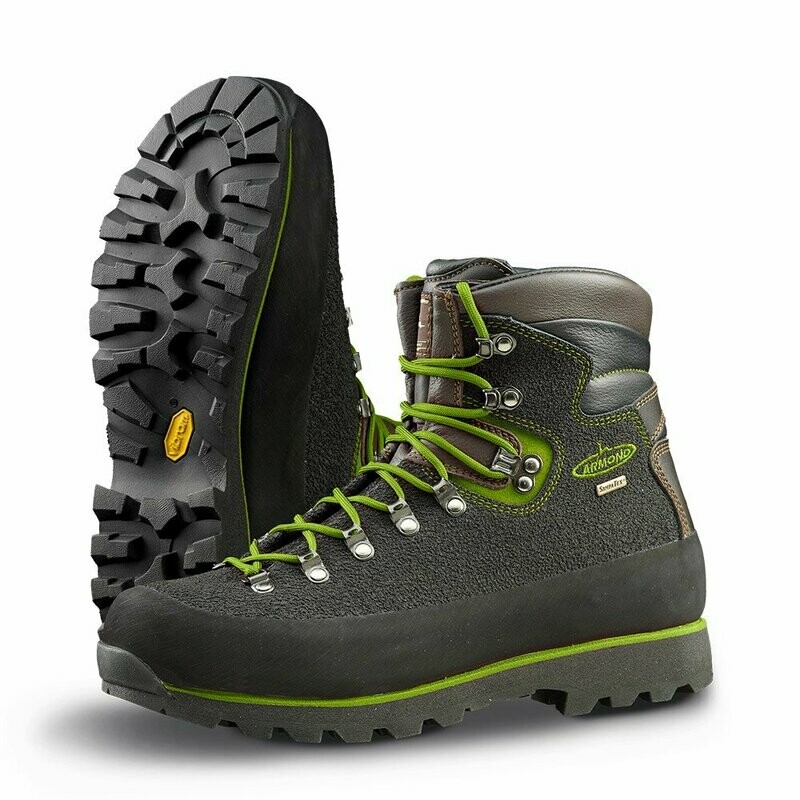 Scarponi Caccia Trekking