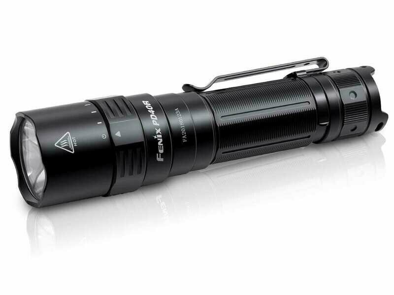FENIX PD40 R V 2.0. RICARICABILE 3000 LUMENS