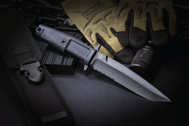 EXTREMA RATIO COL MOSCHIN BLACK