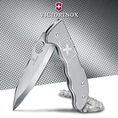 Victorinox Hunter Pro M Alox Silver (V-0.94 15.M26)