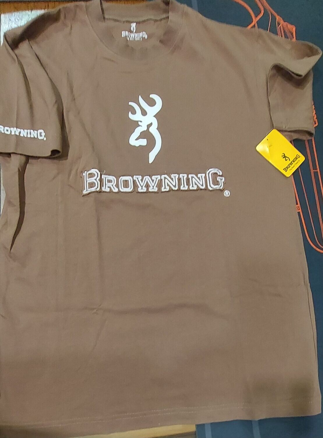 Maglietta da uomo Logo Browning  A MANICHE CORTE 
COLORE MARRONE