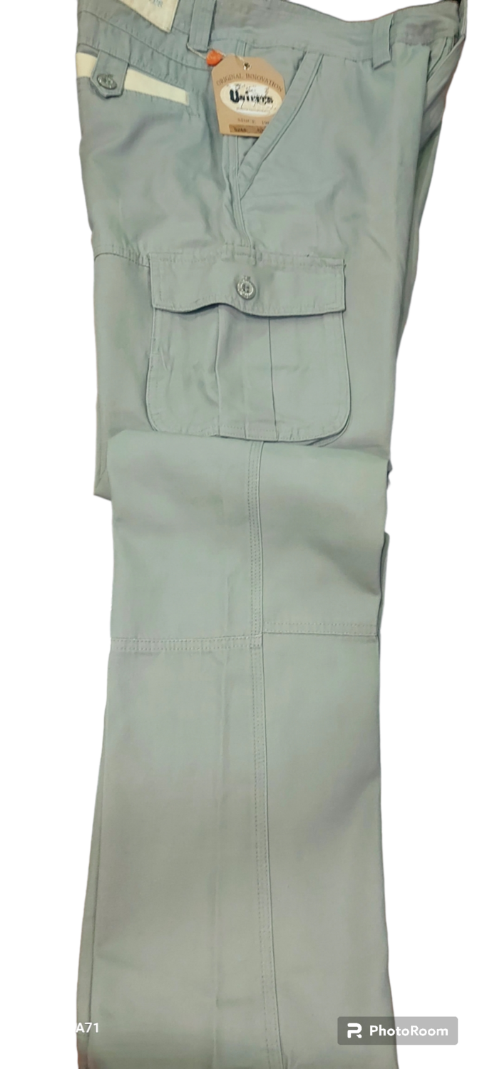 UNIVERS SPORT PANTALONE CANVAS 9248
COLORE: BEIGE