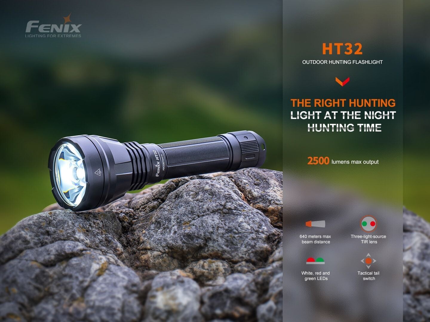 FENIX TORCIA HT32  LED BIANCO/ROSSO/VERDE 2500 LUMENS