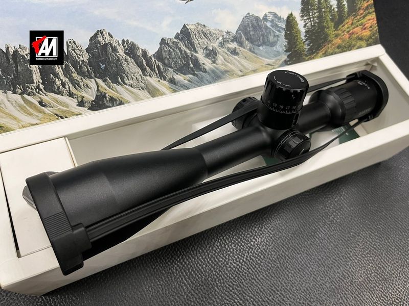 USATO: SWAROVSKI X5i 5-25x56P 1/4 moa L RETICOLO  4wX ILLUMINATO - COME NUOVO