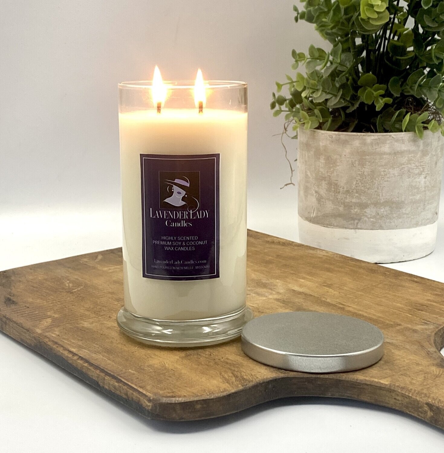 Choose Your Fragrance!  20 Ounce Glass Christmas Candle