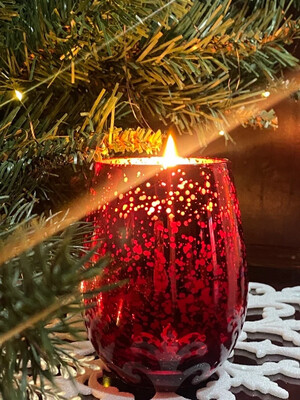 16oz Deep Red Mercury Glass Candle