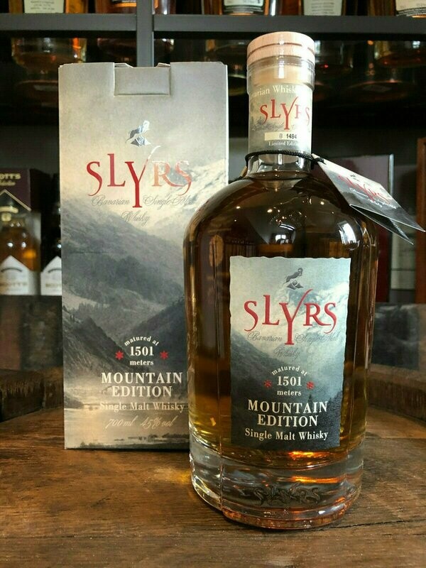 Slyrs Mountain Edition Single Malt Whisky mit 0,7L und 45% Slyrs Mountain Edition Single Malt Whisky mit 0,7L und 45%
