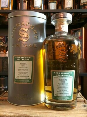 Imperial 28 Jahre Signatory 1976/2005 mit 0,7L und 58,1% Imperial 28 Jahre Signatory 1976/2005 mit 0,7L und 58,1%